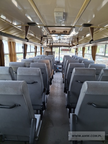 Autobus pasażerski AUTOSAN H-10.10 (przebieg 330152 km, ilość miejsc siedzących 43+1) 